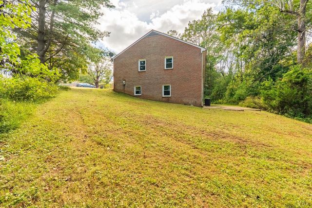 601 Burton Creek Place, Lynchburg, VA 24502