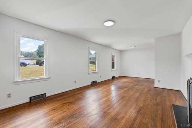 601 Burton Creek Place, Lynchburg, VA 24502