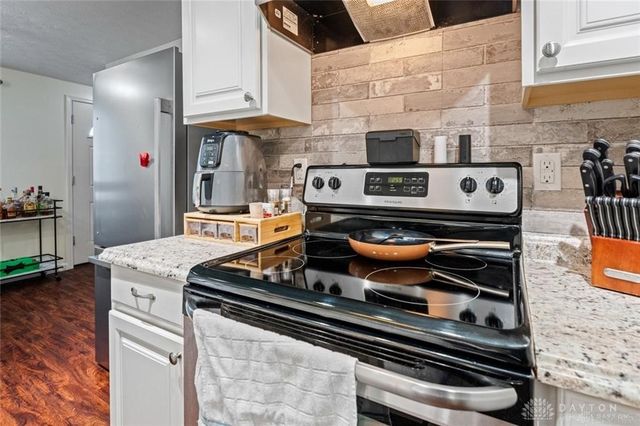 1644 Villa South Drive, Dayton, OH 45449