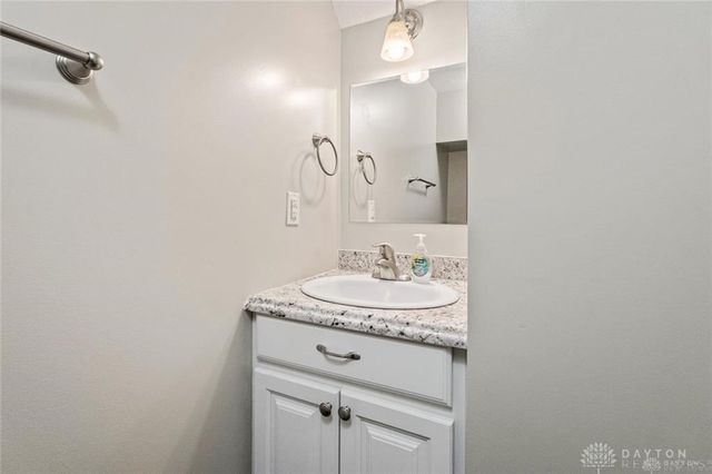 1644 Villa South Drive, Dayton, OH 45449