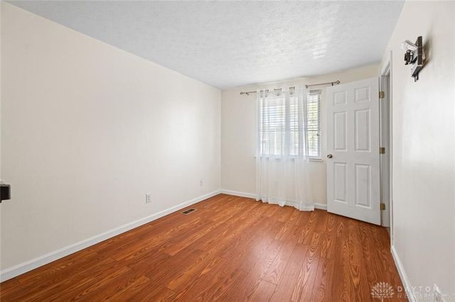 1644 Villa South Drive, Dayton, OH 45449