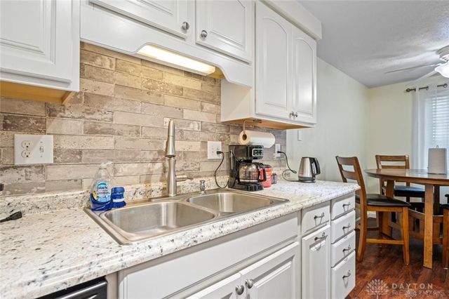 1644 Villa South Drive, Dayton, OH 45449