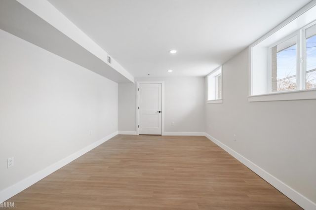 21425 Sunnyview Street, Clinton Township, MI 48035