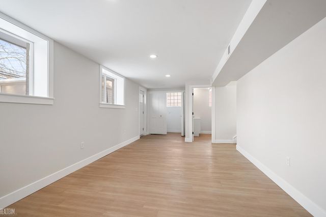 21425 Sunnyview Street, Clinton Township, MI 48035