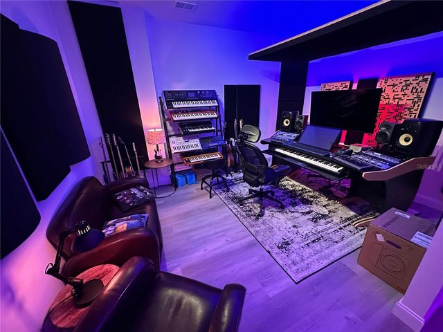 556 BRUNSWICK DRIVE, Davenport, FL 33837