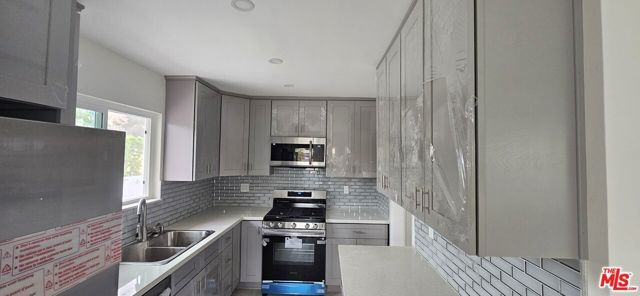 1522 Dixon Street 8, Glendale, CA 91205