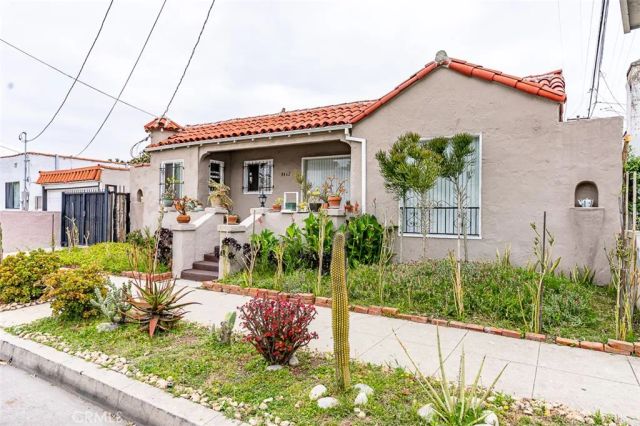 8462 S Denker Avenue, Los Angeles, CA 90047