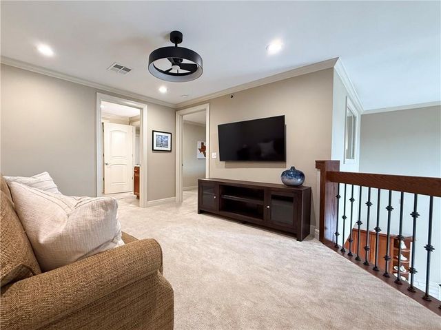 10511 Mission Road 312, Leawood, KS 66206