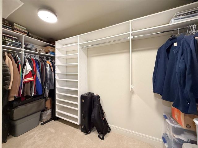 10511 Mission Road 312, Leawood, KS 66206