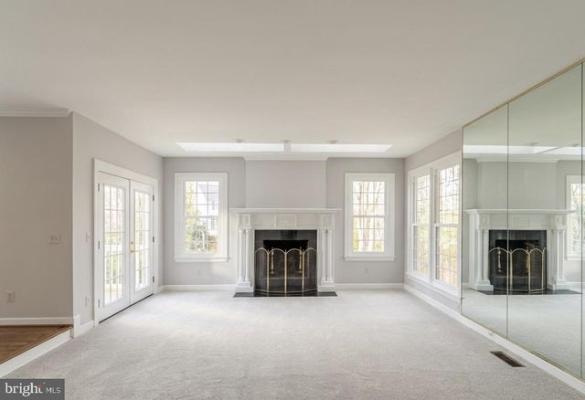 6181 SNOWHILL CT, Centreville, VA 20120