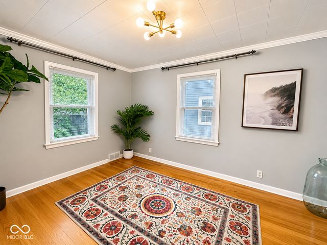 5863 Kingsley Drive, Indianapolis, IN 46220