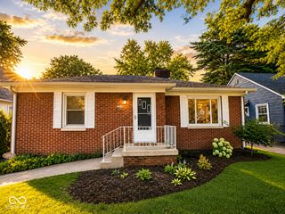 5863 Kingsley Drive, Indianapolis, IN 46220