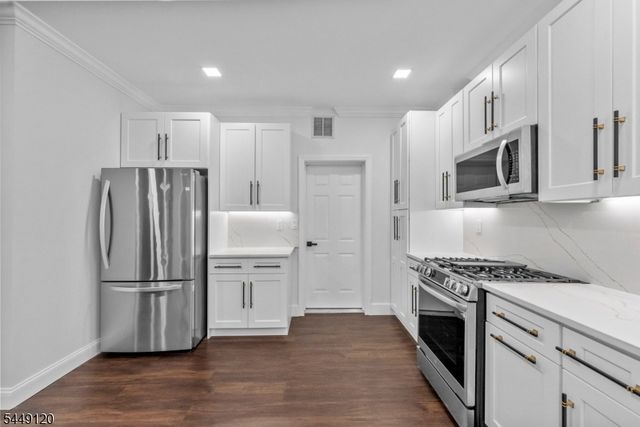 64 George Russell Way, Clifton City, NJ 07013