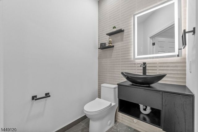 64 George Russell Way, Clifton City, NJ 07013