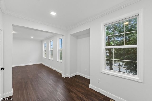 64 George Russell Way, Clifton City, NJ 07013