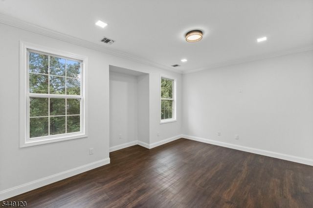 64 George Russell Way, Clifton City, NJ 07013