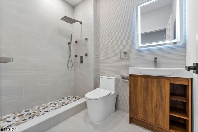 64 George Russell Way, Clifton City, NJ 07013