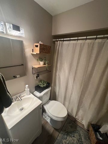 10613 Vernon Avenue, Garfield Heights, OH 44125