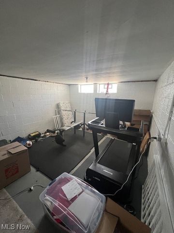 10613 Vernon Avenue, Garfield Heights, OH 44125