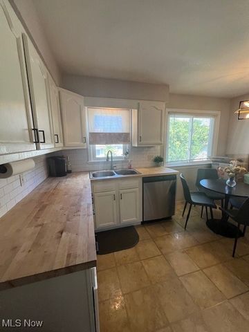 10613 Vernon Avenue, Garfield Heights, OH 44125