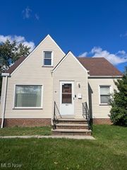 10613 Vernon Avenue, Garfield Heights, OH 44125