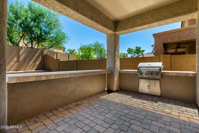 1630 W BLAYLOCK Drive, Phoenix, AZ 85085