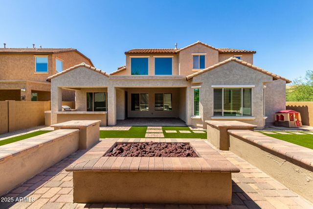 1630 W BLAYLOCK Drive, Phoenix, AZ 85085