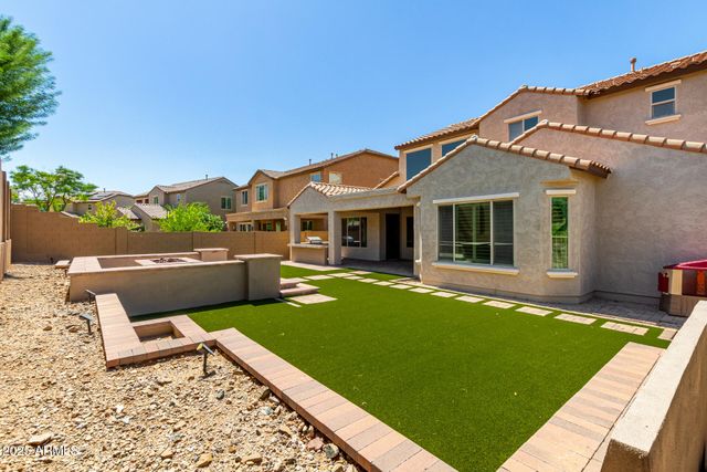 1630 W BLAYLOCK Drive, Phoenix, AZ 85085