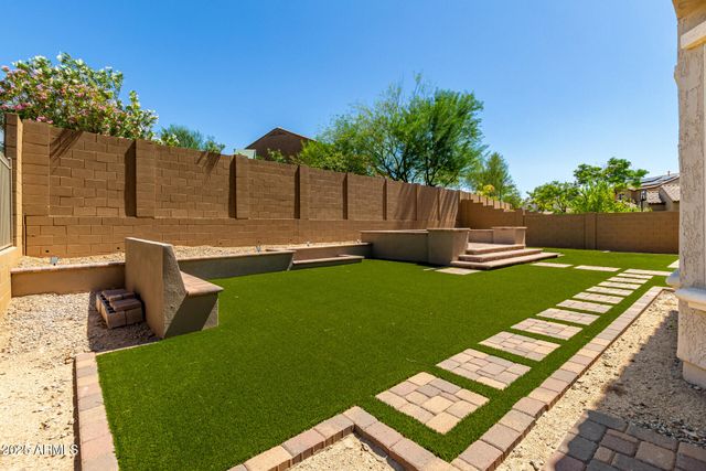 1630 W BLAYLOCK Drive, Phoenix, AZ 85085