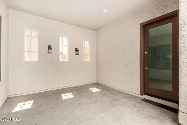 1630 W BLAYLOCK Drive, Phoenix, AZ 85085