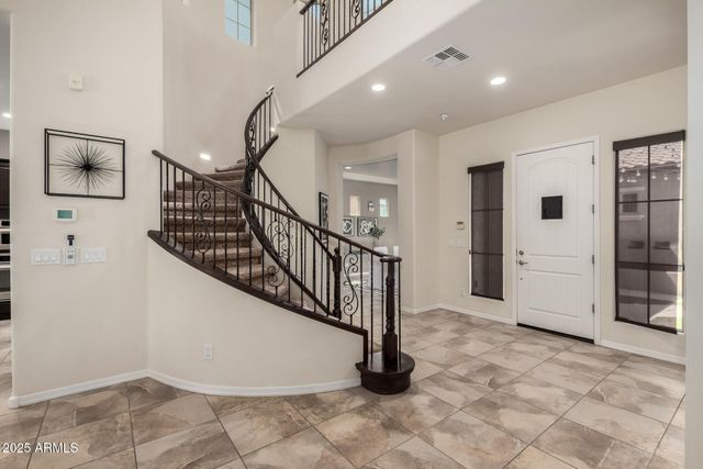 1630 W BLAYLOCK Drive, Phoenix, AZ 85085