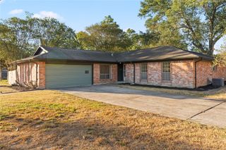 19415 Enchanted Oaks Drive, Spring, TX 77388