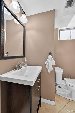 6561 Bancroft Avenue, Other, MO 63109