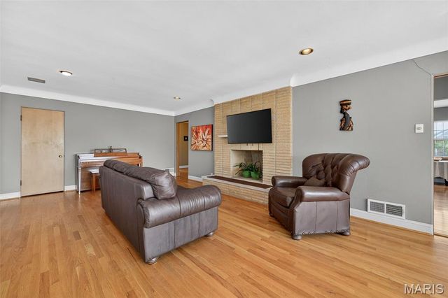 6561 Bancroft Avenue, Other, MO 63109