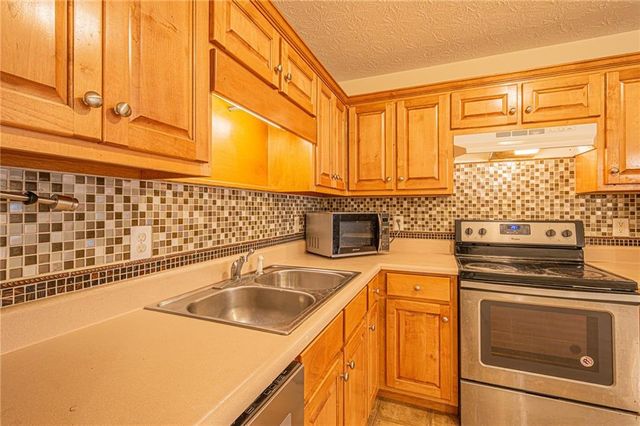 63 Wild Ridge Lane, Dahlonega, GA 30533