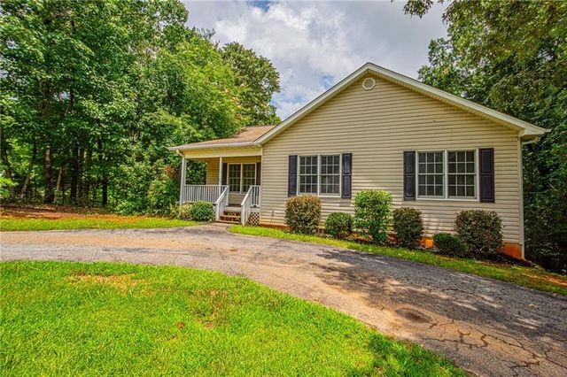 63 Wild Ridge Lane, Dahlonega, GA 30533