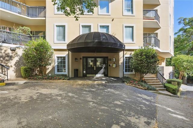1 Biscayne Drive NW PH6, Atlanta, GA 30309