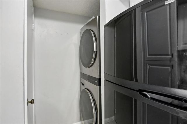 1 Biscayne Drive NW PH6, Atlanta, GA 30309