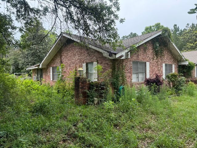 1451 Broad, Deridder, LA 70634