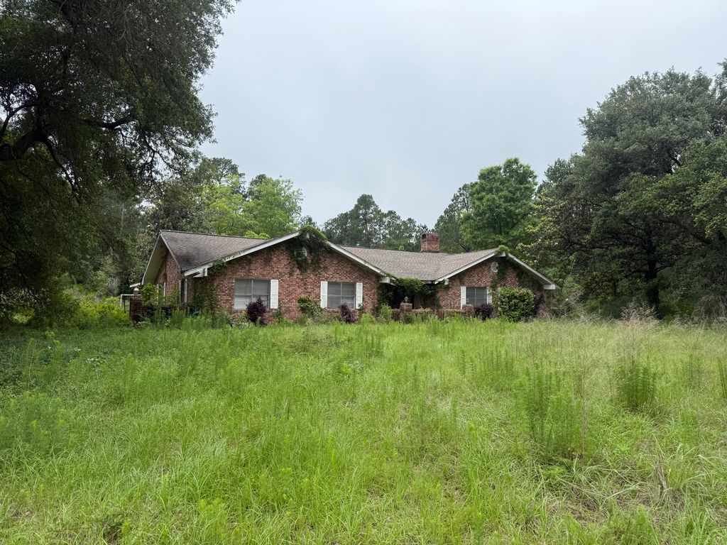 1451 Broad, Deridder, LA 70634