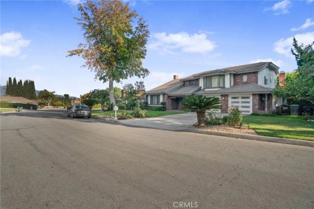 1136 Columbia, Arcadia, CA 91007