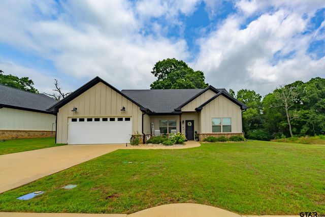 704 Liberty St, Bullard, TX 75757