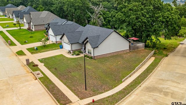 704 Liberty St, Bullard, TX 75757