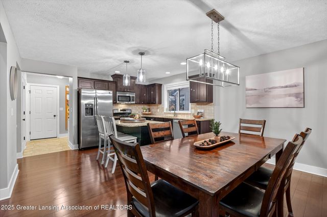 5187 Twinging Drive, Okemos, MI 48864