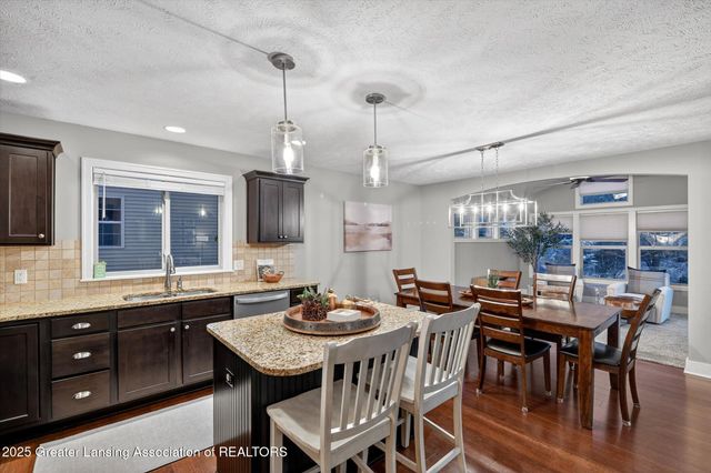 5187 Twinging Drive, Okemos, MI 48864