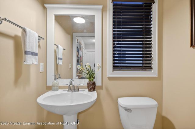 5187 Twinging Drive, Okemos, MI 48864