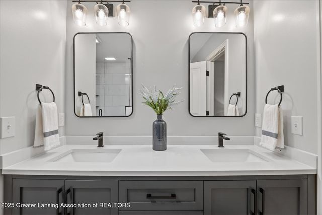 5187 Twinging Drive, Okemos, MI 48864