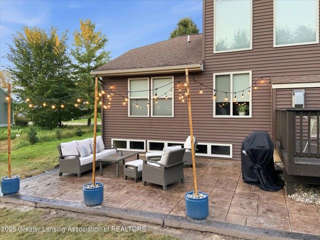 5187 Twinging Drive, Okemos, MI 48864