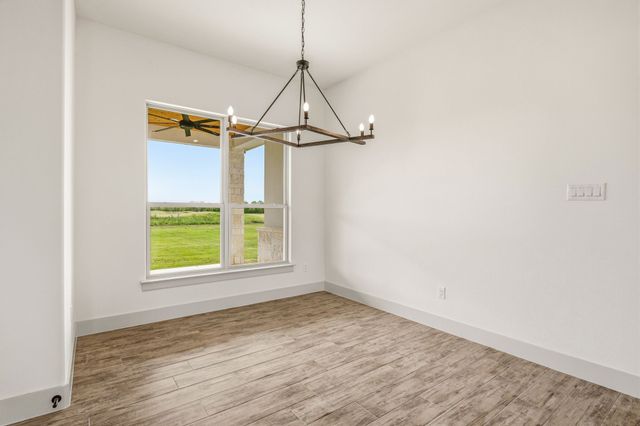 103 Eagle Court, Glen Rose, TX 76077
