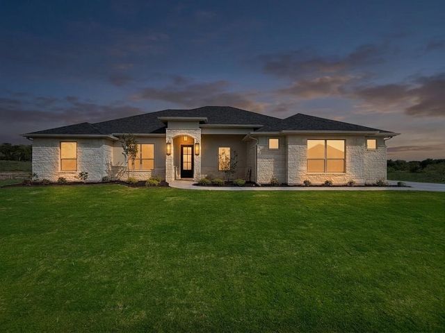 103 Eagle Court, Glen Rose, TX 76077